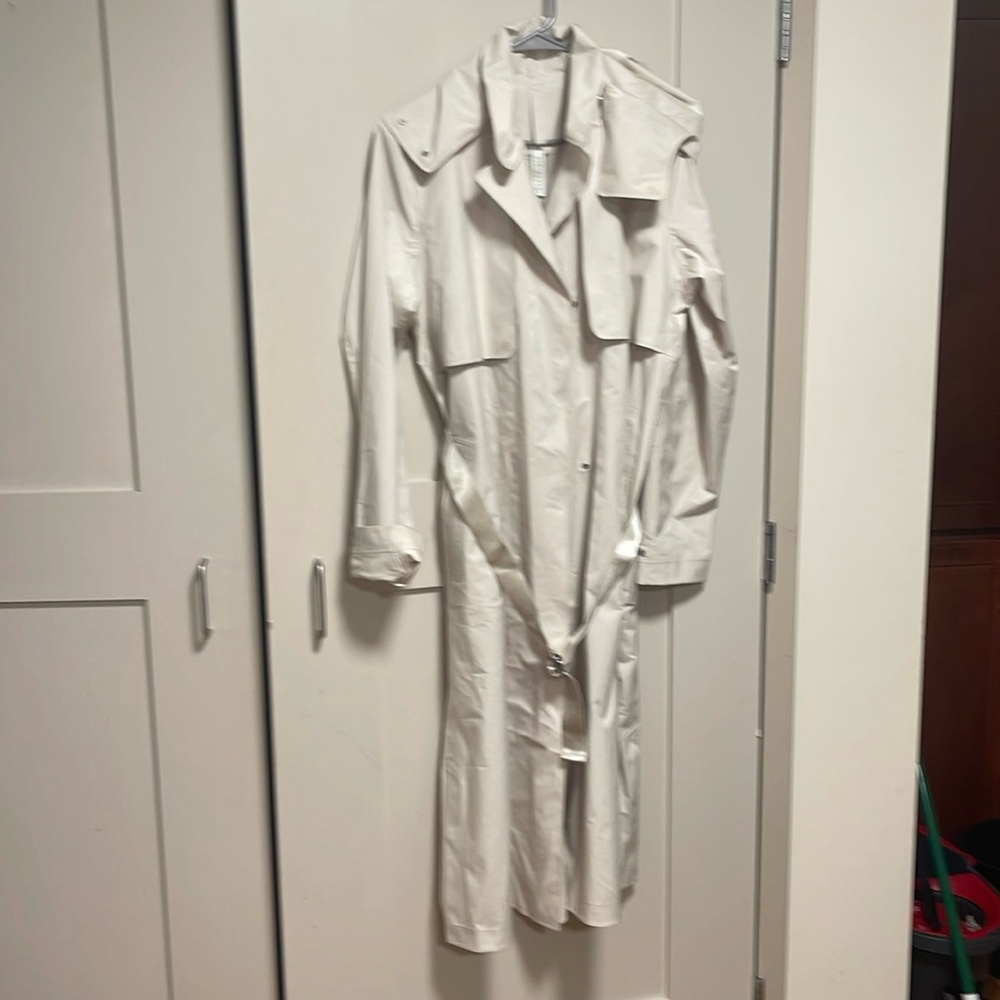 Lulu trench coat